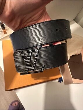 Louis Vuitton Black Epi Leather Belt with Black LV Logo Buckle